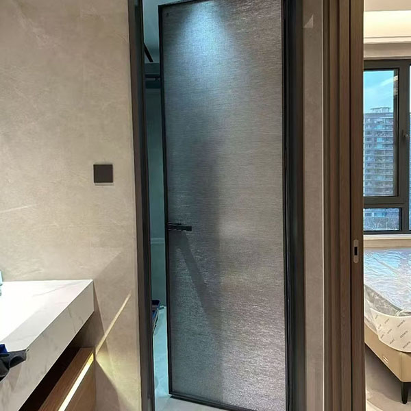 Extremely narrow swing door-1