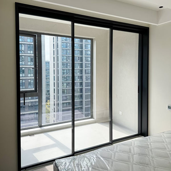 Extremely narrow sliding door-2
