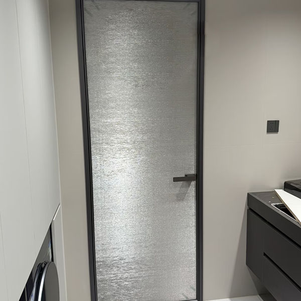 Extremely narrow swing door-2
